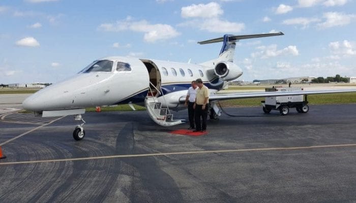 Phenom 300 oil check